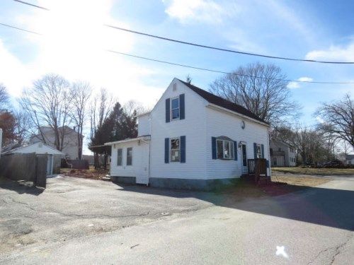 427 School Ln, Dighton, MA 02715