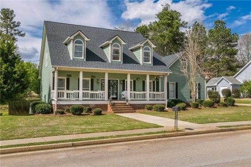 910 Harvest Ln, Monroe, GA 30655