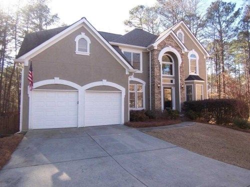 571 Amberton Crossing, Suwanee, GA 30024