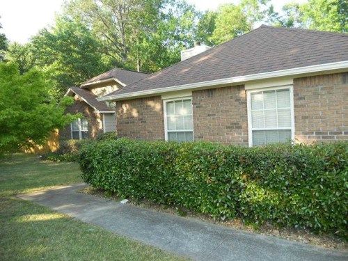 2270 Huntington Dr, Loganville, GA 30052