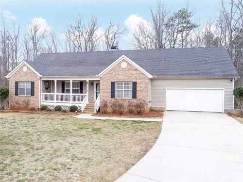 316 Dannies Ct, Mcdonough, GA 30252