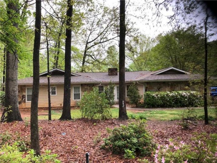 1256 Lake Lucerne, Lilburn, GA 30047