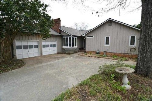 3386 Ebenezer Rd, Marietta, GA 30066