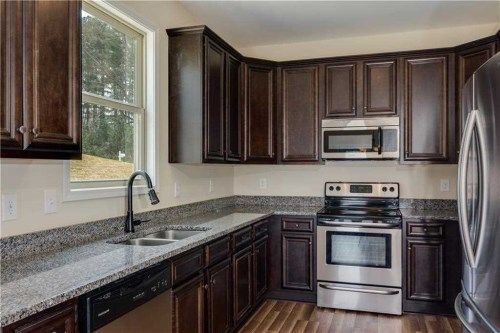 204 Cranbrooke Dr, Dallas, GA 30157