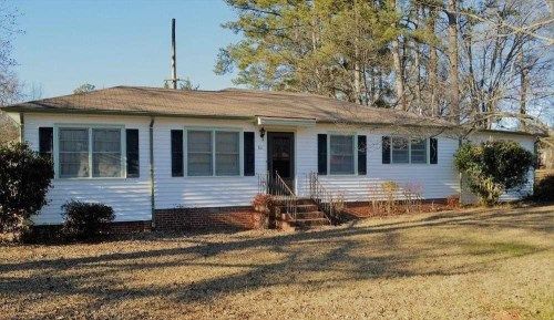 88 Andrew Jackson St, Commerce, GA 30529