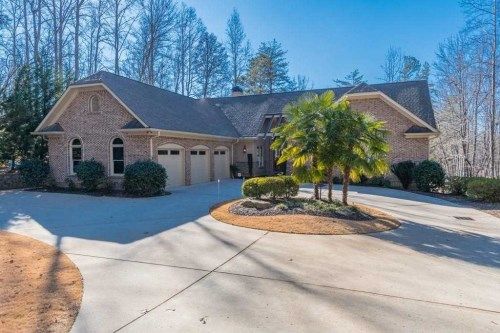 9110 Hawks Cove Rd, Gainesville, GA 30506