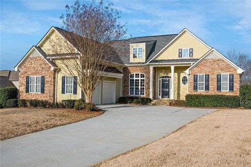 35 Roberson Dr NE, Cartersville, GA 30121