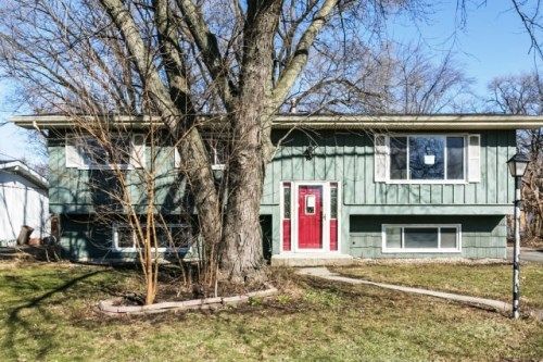 600 Maple Ave, Lisle, IL 60532