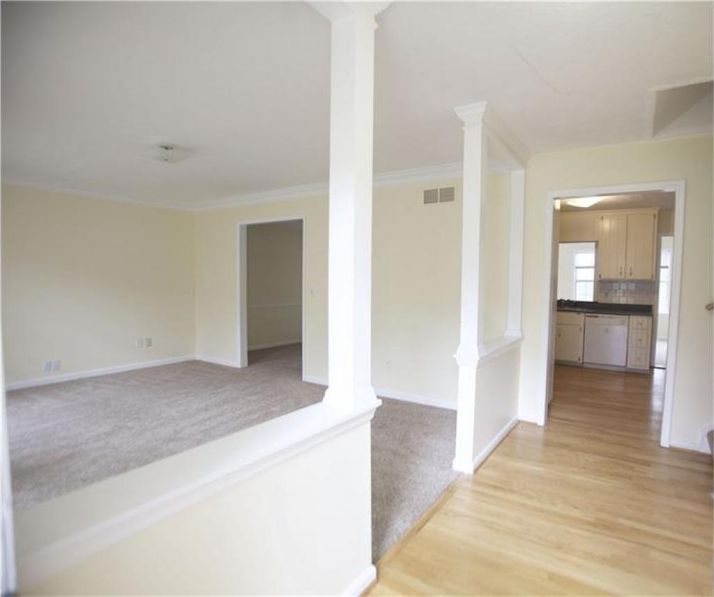 816 Randy Court, Woodstock, GA 30188