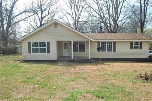 179 Westwood Rd, Commerce, GA 30529