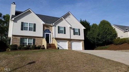 4612 Middleboro Ln, Gainesville, GA 30506