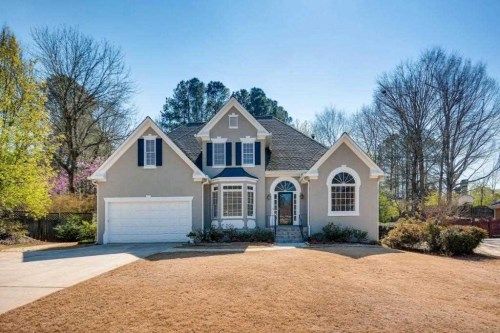 3760 Grand Forest Dr, Norcross, GA 30092