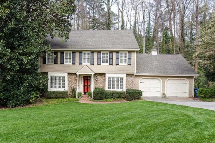 4650 Brook Hollow Dr, Atlanta, GA 30327