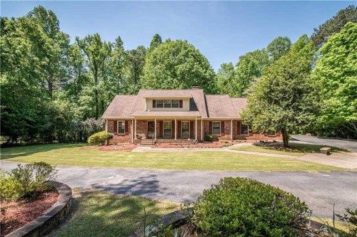 1289 Janmar Rd, Snellville, GA 30078