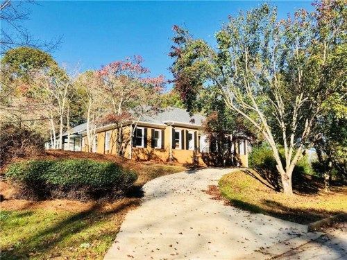 6371 Summer Place, Douglasville, GA 30135