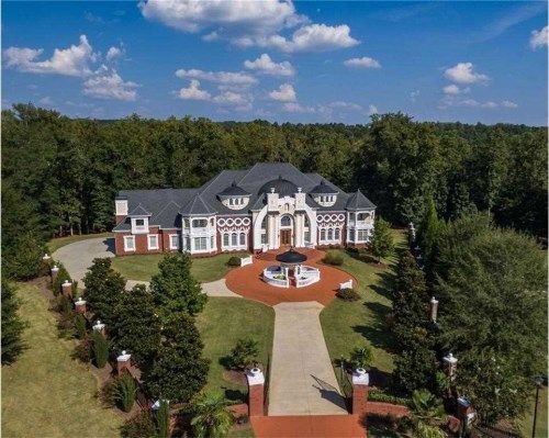 1124 Moccasin Trl, Loganville, GA 30052