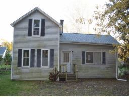 509 5th St, Ferrysburg, MI 49409