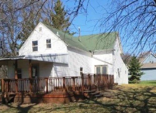 728 N Division St, Warren, MN 56762