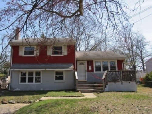 217 E Winthrop Aven, Clementon, NJ 08021