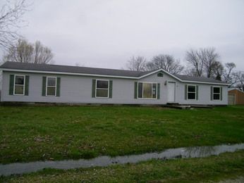 409 W. Main St, Herrick, IL 62431