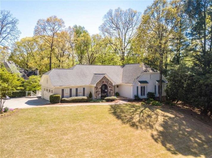 310 Banyon Brook Point, Roswell, GA 30076