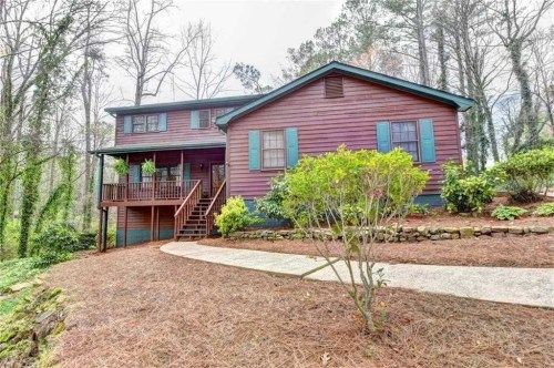 1265 Ridgefield Dr, Roswell, GA 30075