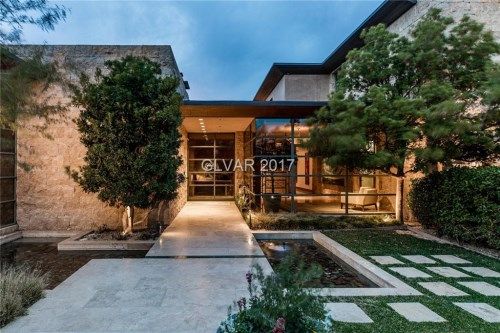 10 Promontory Ridge Drive, Las Vegas, NV 89135