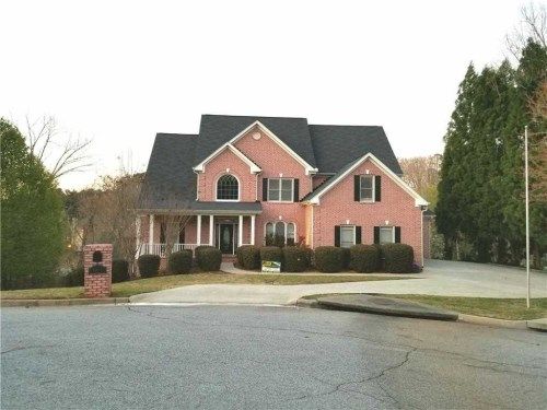 1818 Prince Dr, Lawrenceville, GA 30043