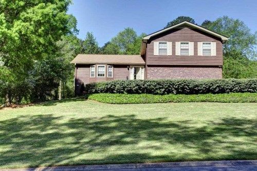 2585 Alpine Trl, Marietta, GA 30062