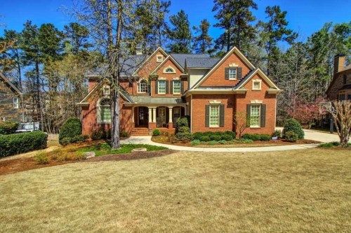 934 Kinghorn Dr, Kennesaw, GA 30152