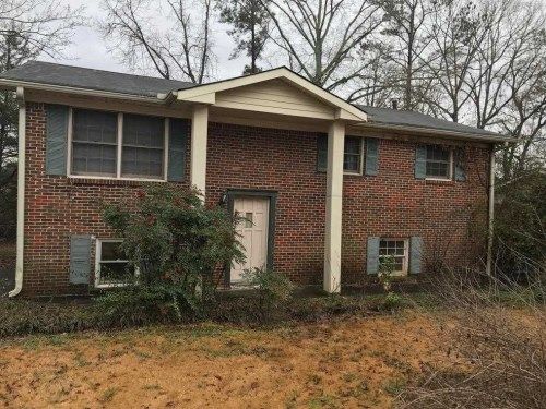 2720 Ocean Valley Dr, Atlanta, GA 30349