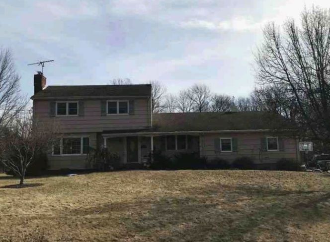 752 Van Nest Dr, Martinsville, NJ 08836