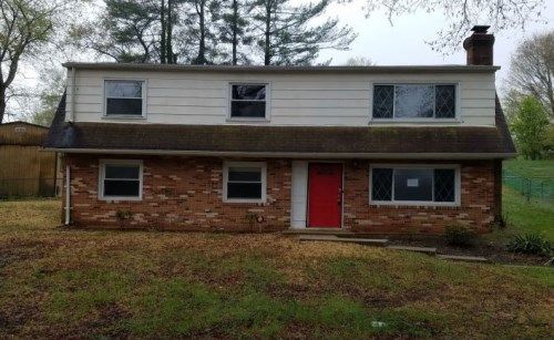 17120 Fairway View Ln, Upper Marlboro, MD 20772