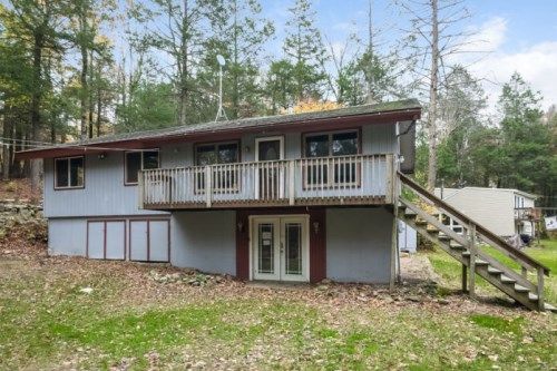 101 Owls Nest Ln, Granville, MA 01034