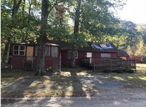 23 Tea St Ext, Charlemont, MA 01339