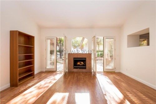 2137 Mooreview Street, Henderson, NV 89012