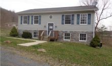 63 Noble Ln Berkeley Springs, WV 25411