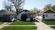 906 169TH PL Hammond, IN 46324