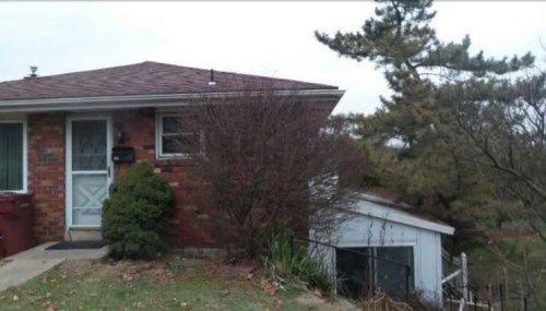 345 Fullerton Ave, Whitehall, PA 18052