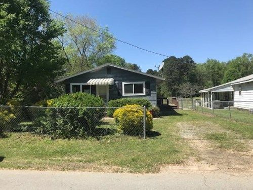 2013 River St, Benton, AR 72015