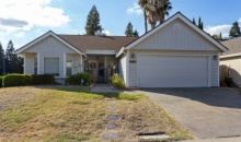 5752 Laguna Park Dr Elk Grove, CA 95758