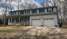 8 Queen Eleanor Dr Gales Ferry, CT 06335