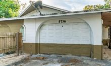 5736 5th St E Unit B Bradenton, FL 34203