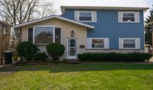 751 Waikiki Dr Des Plaines, IL 60016