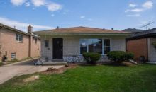 559 Escanaba Ave Calumet City, IL 60409