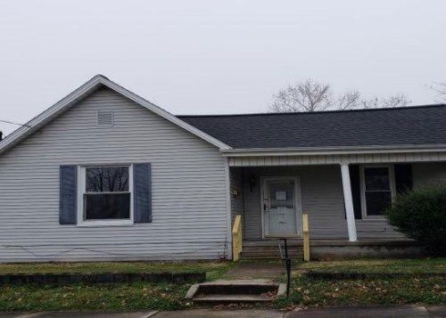 736 Powell St, Henderson, KY 42420