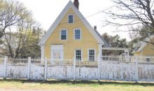 89 Center St Dennis Port, MA 02639