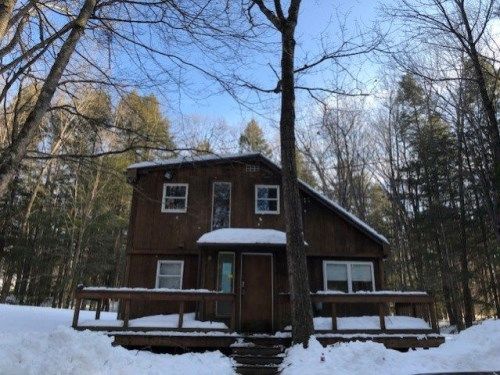 56 Lantern Ln, Windham, ME 04062