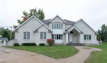 2112 Cawdor Ct Lansing, MI 48917