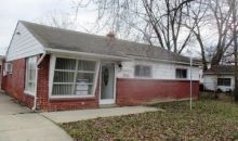 26456 Barnes Roseville, MI 48066